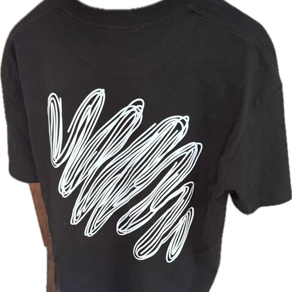 Off-White Black Short Sleeve Tee Minimalist Design Size M - READ DESCRIPTION - Picture 2 of 13